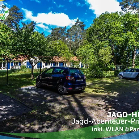 Vakantiehuis Jagd-angler-holzhaus-im-wald-am-see