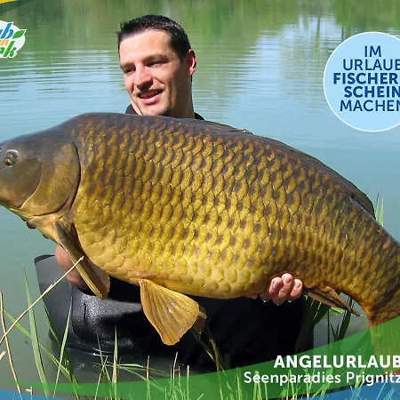 Jagd-angler-holzhaus-im-wald-am-see Kyritz