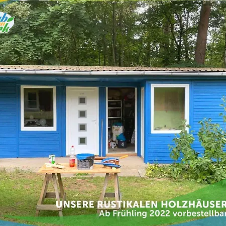 Jagd-angler-holzhaus-im-wald-am-see * Kyritz